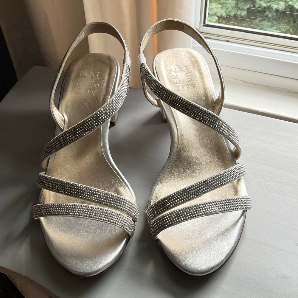 EUC Naturalizer Vanessa Heeled Sandal